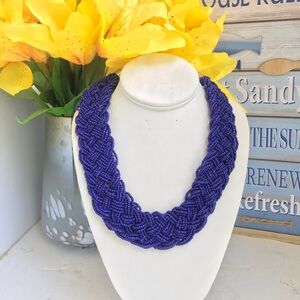 DEVIKA STATEMENT NECKLACE